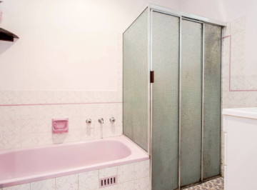 Bathroom.jpeg